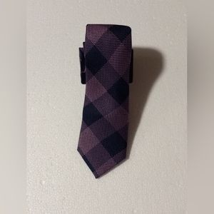Tommy Hilfiger Men silk tie